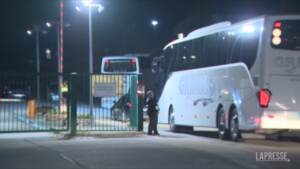 Germania, famiglie afghane evacuate arrivano nel Brandeburgo