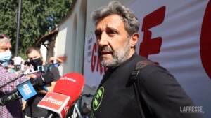 Gino Strada, Insinna: “Grazie a una persona che ci ha fatto sognare e ha realizzato quei sogni”