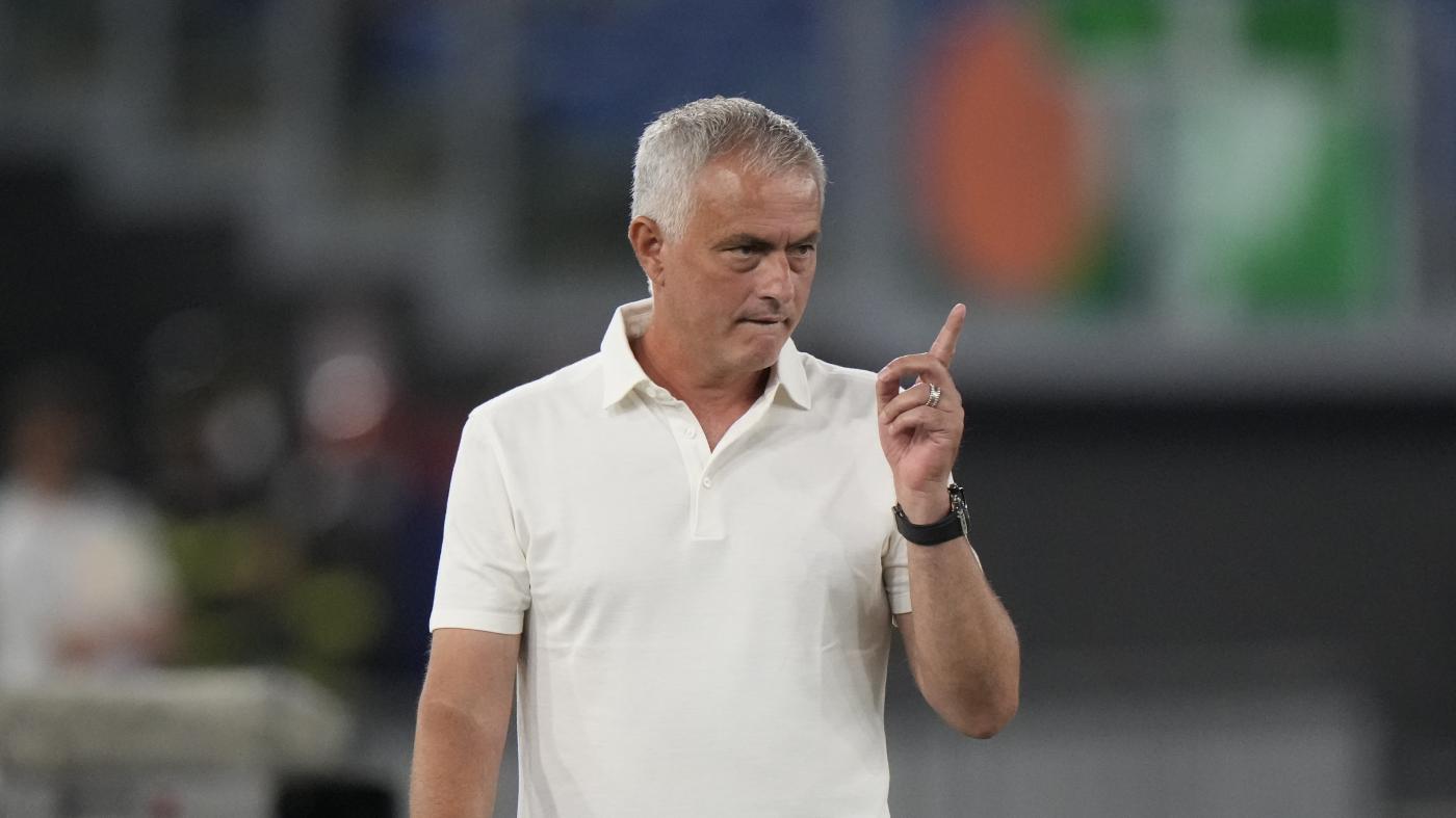 Calcio, Mourinho prepara l’ultima battaglia: “Questa finale è storia”