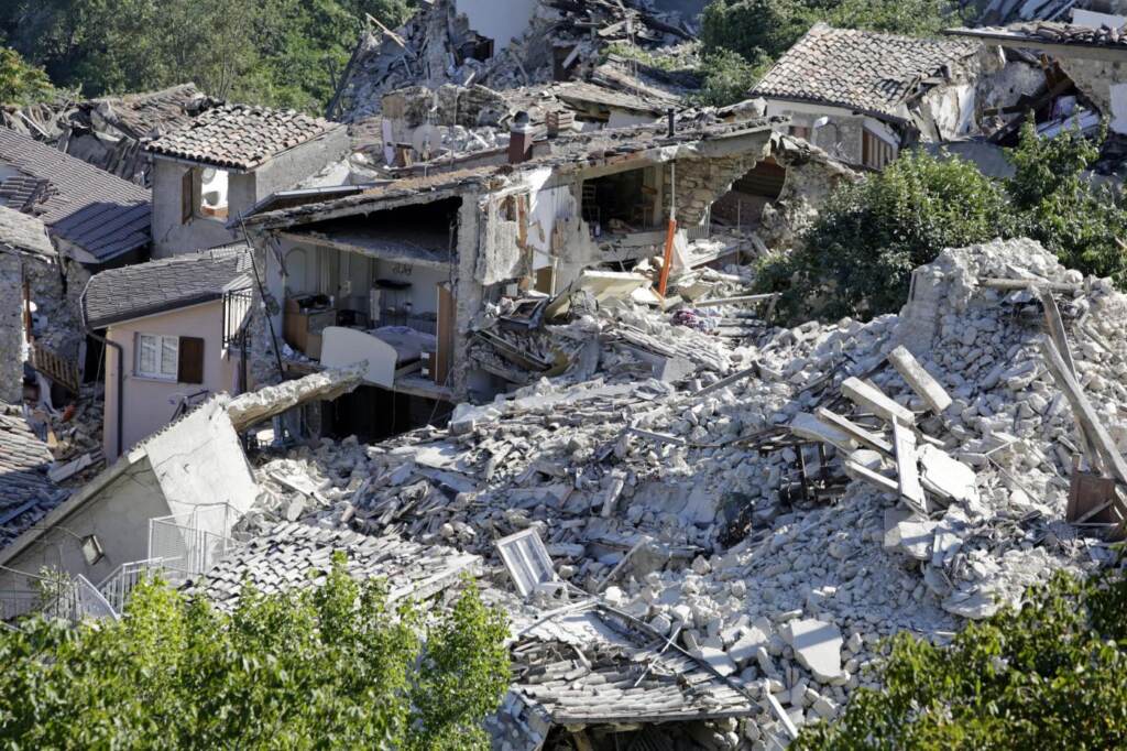 Galleria foto 'Cinque anni dal terremoto che ha devastato Amatrice – Le immagini' - foto 12