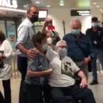 Bologna, il soldato Martin Adler riabbaraccia i “bimbi del ’44”