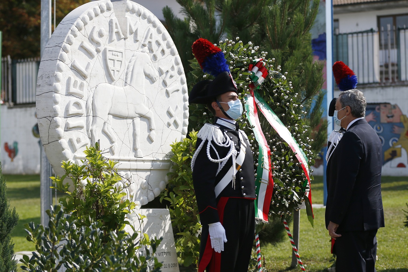 Cinque anni fa il terremoto ad Amatrice. Il premier Draghi: “Vi sono vicino, ricostruzione lenta ma ora è diverso”