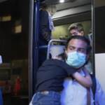 Napoli, 87 rifugiati afghani arrivano al Covid residence dell’Ospedale del Mare