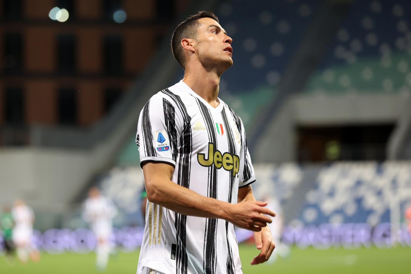 Juve, Allegri: “Ronaldo mi ha detto che non vuole restare”. CR7 partito con il suo jet