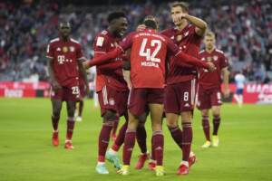 Bundesliga: le Bayern rejoint Leverkusen et Fribourg en tête du classement