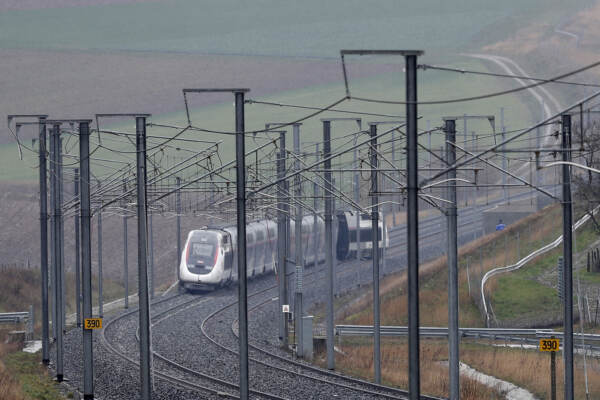 Francia, deraglia treno TGV vicino a Strasburgo