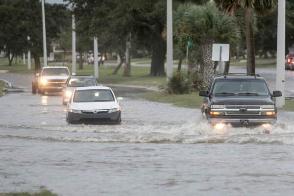 Massima allerta in Louisiana e Mississippi per l'arrivo dell'uragano Ida