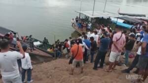 Perù, collisione tra barche in Amazzonia: 12 morti