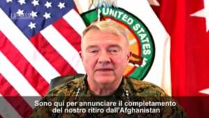 Gli Usa lasciano Kabul, McKenzie: “Finita la nostra missione militare in Afghanistan”