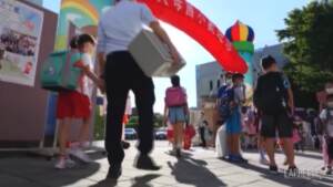 Taiwan, gli studenti tornano a scuola dopo le restrizioni