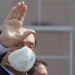 Berlusconi, ricovero lampo al San Raffaele: il leader di Forza Italia esce dopo poco