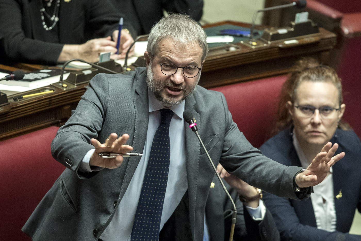 2 giugno, Borghi (Lega): “Mattarella si dimetta se pensa che la sovranità sia dell’Ue”