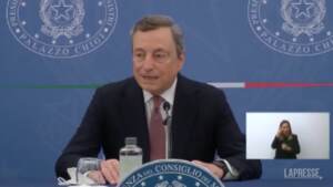 Covid, Draghi: “La campagna vaccinale prosegue spedita”