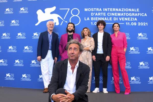 Venezia 78, Photocall del film 'È stata la mano di Dio'