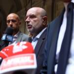 Incendio Milano, l’amministratore del palazzo: “Soddisfatti, i condomini hanno avuto una risposta”