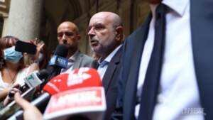 Incendio Milano, l’amministratore del palazzo: “Soddisfatti, i condomini hanno avuto una risposta”