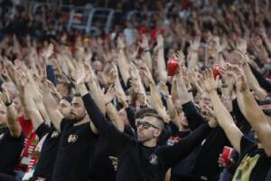 A Budapest cori razzisti contro giocatori inglesi, la Fifa apre un’indagine