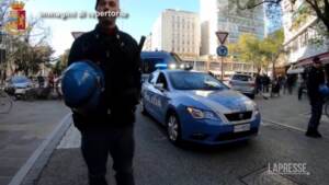 Sparatoria a Trieste: sette feriti, due gravi. I testimoni: “C’era il finimondo”