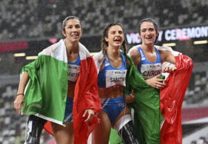 Paralimpiadi, tripletta azzurra nei 100 metri: record del mondo per Sabatini
