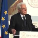 Vaccini, Mattarella: “Sottrarsi mette anche in pericolo vita altrui”