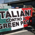 No green pass, procura Torino ordina sequestro chat ‘Basta dittatura’