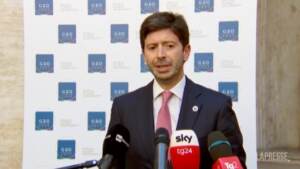 G20, Speranza: “Vaccino anche ai Paesi più poveri, è un diritto non un privilegio”