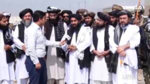 Afghanistan, talebani: “Guerra finita, lavoriamo per ricostruzione”