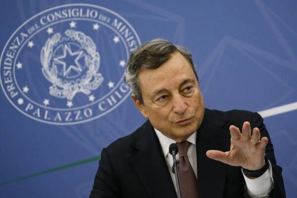 Conferenza stampa del Presidente Draghi sulle regole Green Pass anti diffusione del Covid-19