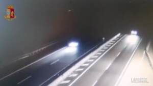 Brescia: ubriaco prende l’autostrada in contromano, panico sulla A21