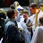 Covid, Cei a vescovi: “Invitate i fedeli alla vaccinazione”