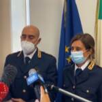 Blitz contro no vax, il capo della Digos di Milano: “Matrice complottista, minaccia concreta”