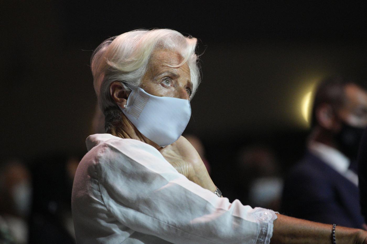 Bce, Lagarde: “Nel 2021 Pil in crescita nell’Eurozona a +5%”