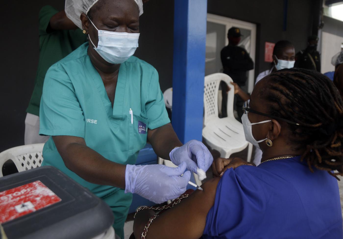 Vaccini, Oms: “In Africa 25% di dosi in meno del previsto”