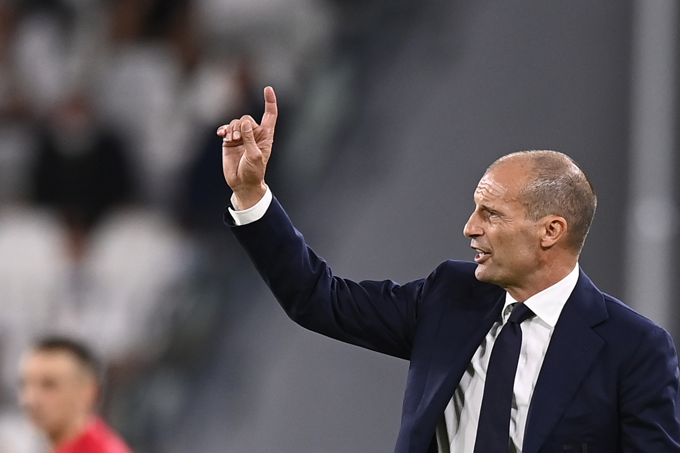 Calcio, torna la Serie A: Allegri nei guai, Juve a Napoli senza Chiesa
