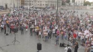 Roma, un flop il corteo No Green Pass in piazza del Popolo