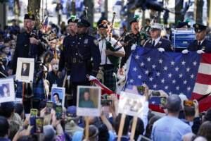 11 settembre, l’America si ferma: un minuto di silenzio e il ricordo delle vittime