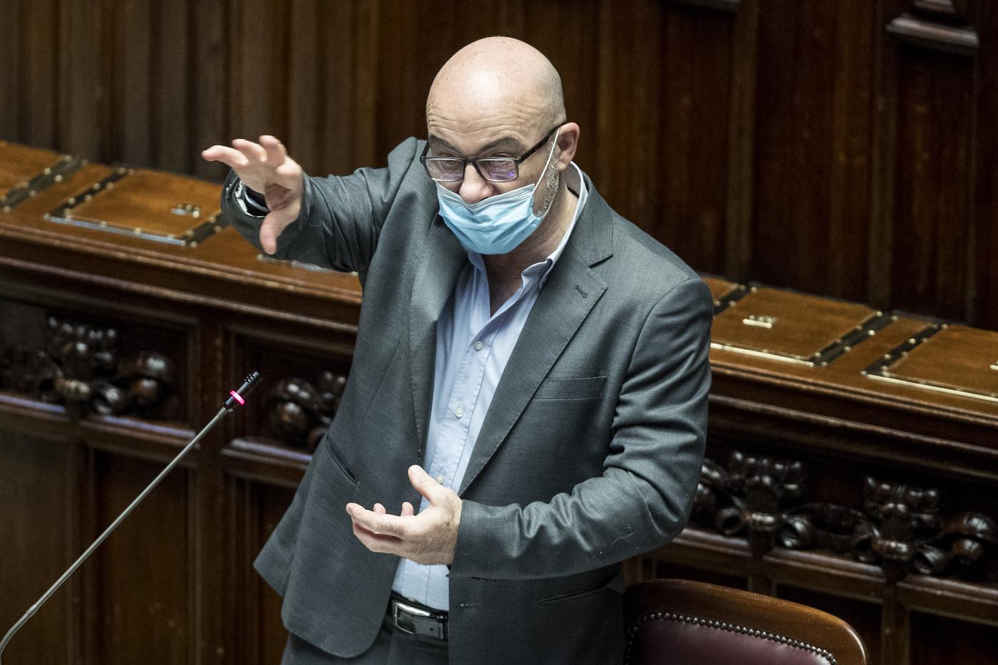 Energia, Cingolani: “Le bollette aumenteranno del 40% nel prossimo trimestre”