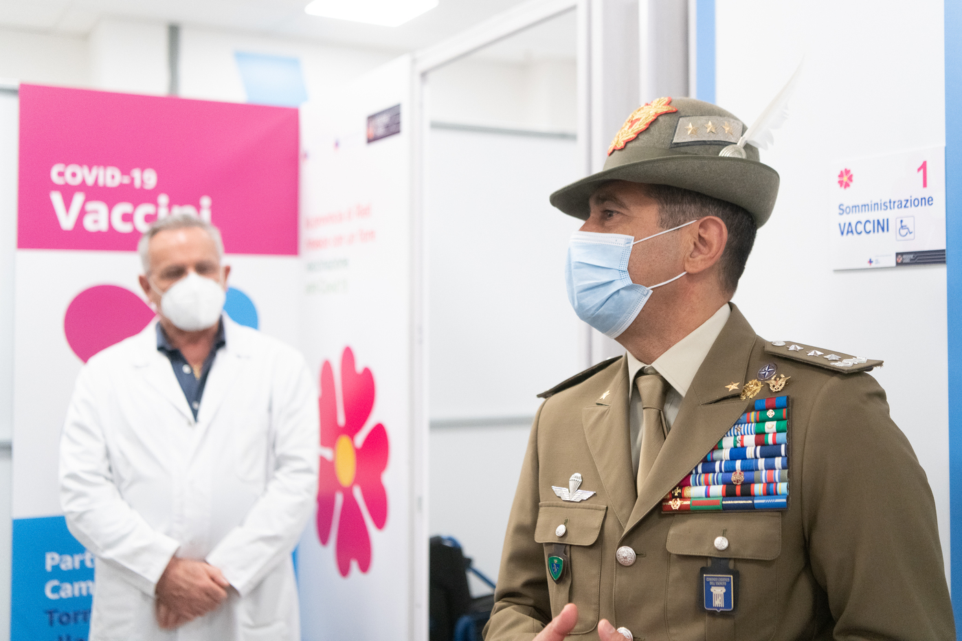 Vaccini, Figliuolo: “Dal 20 settembre al via richiami terze dosi” Vaccini, Figliuolo: “Dal 20 settembre al via richiami terze dosi”