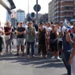 Scuola, in pochi alla manifestazione no Green Pass a Milano