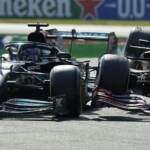 Monza, Hamilton approva la penalità a Verstappen: “Precedente importante per sicurezza”