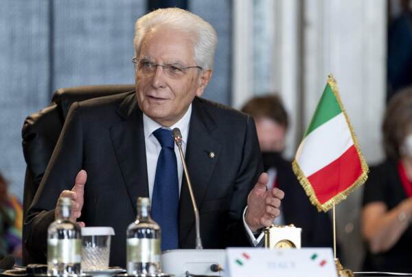 Quirinale, Sergio Mattarella alla prima sessione dei lavori del gruppo Arraiolos