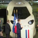 Francia: Macron svela a Parigi il nuovo TGV