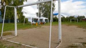 Elezioni in Russia: un seggio anche in un campo da calcio