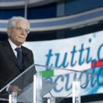 Scuola, Mattarella: “Ritorno in classe è il segno della ripartenza dell’Italia. Con vaccini mai più chiusa”