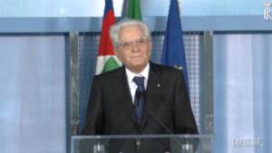 Scuola, Mattarella: “Oggi giorno speciale, è Italia che riparte”