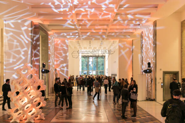Milano, Ri-Abitiamo: la sfida lanciata dagli Amici della Triennale agli studenti