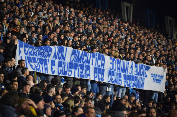 Striscione per Denis Bergamini