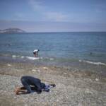 Migranti: in Spagna trovati 6 cadaveri sulle spiagge di Almeria, anche di un bimbo di 4 anni