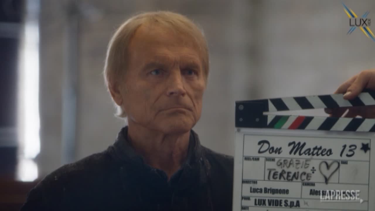 Ultimo giorno di riprese per Terence Hill addio a 'Don Matteo' dopo 20