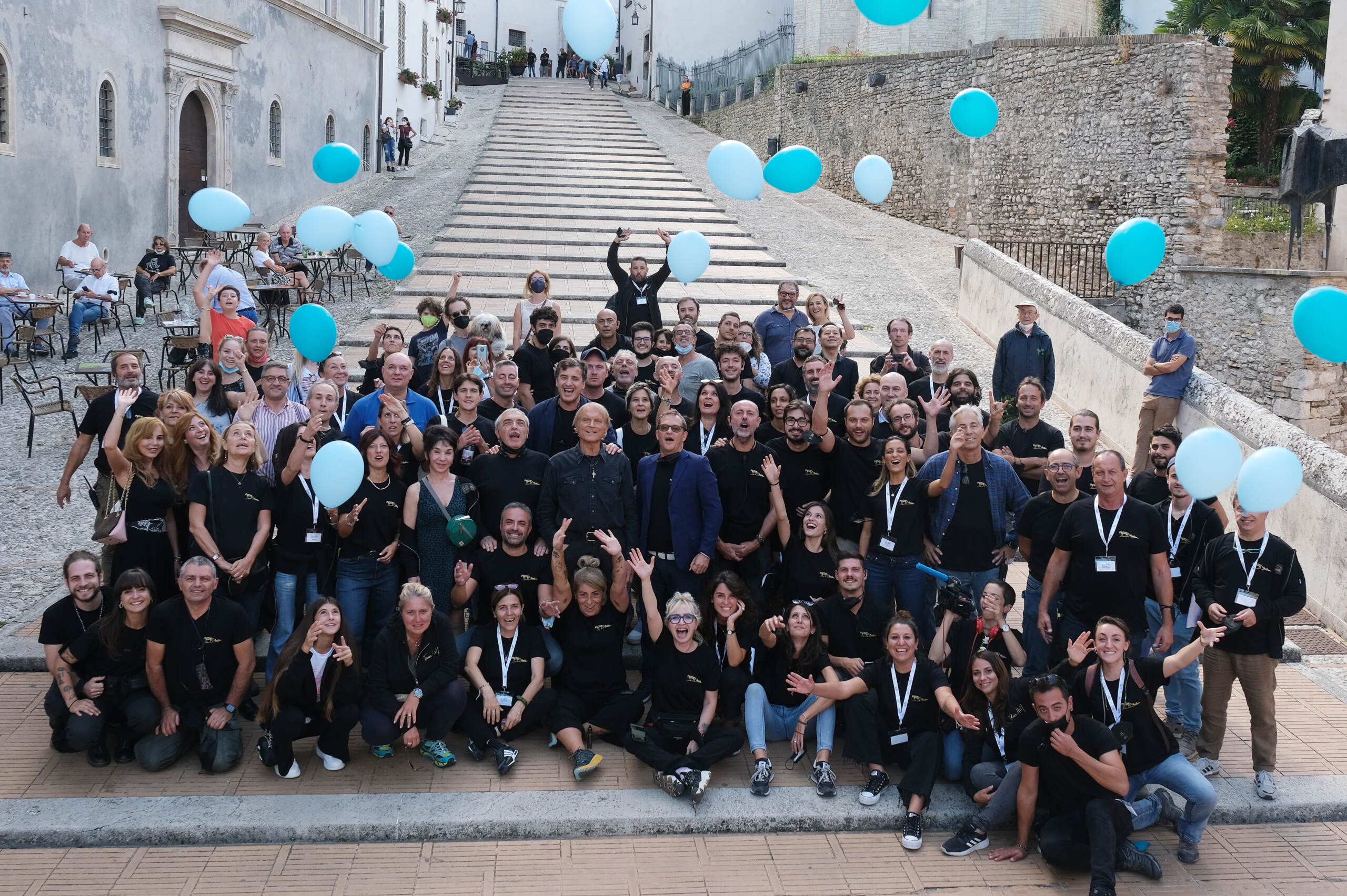 Terence Hill termina le riprese di Don Matteo: addio al set dopo 20 anni